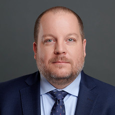 Bruce Radcliff headshot
